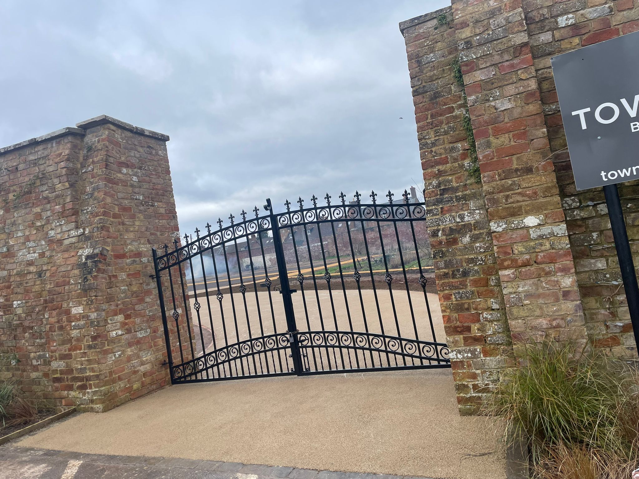 2024--berkeley-castle--001.jpg